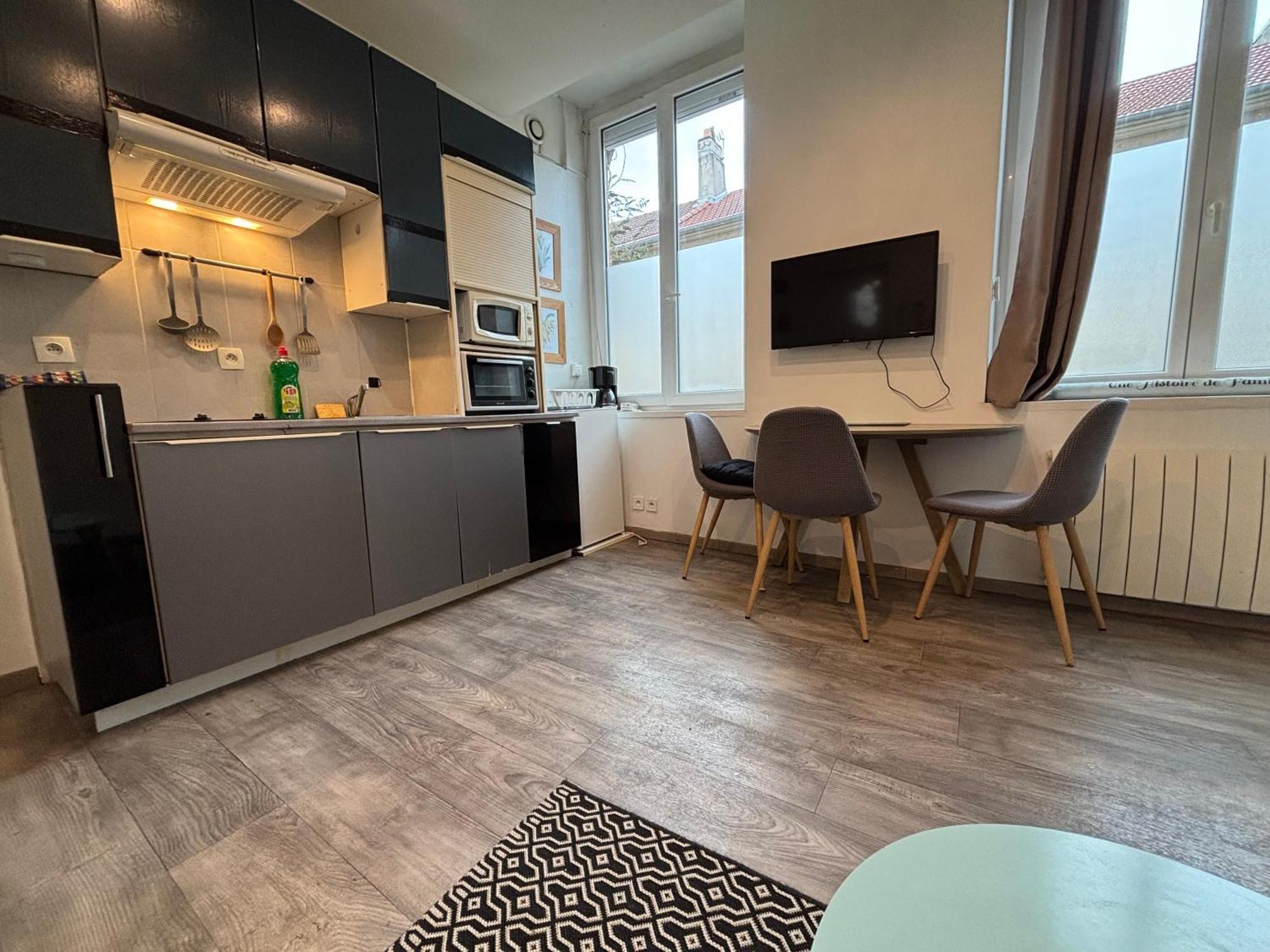 Mini Mosaique Parking Un Sejour A Part Apartment *